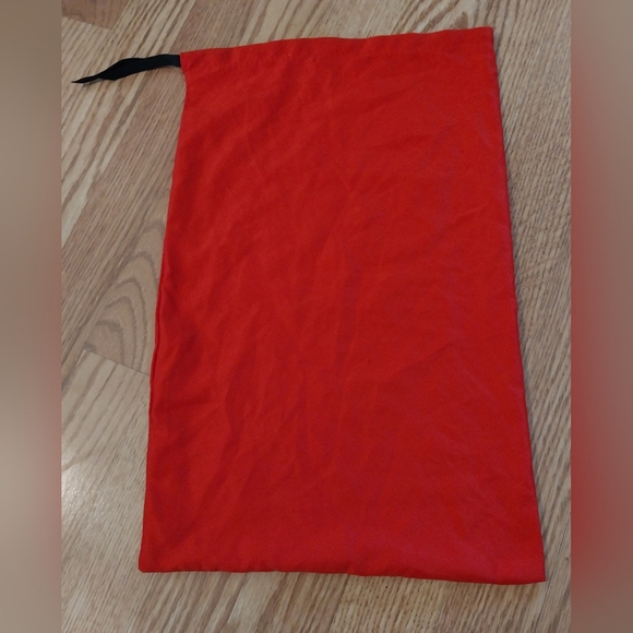 Gucci Red Dust Bag - Picture 7 of 7